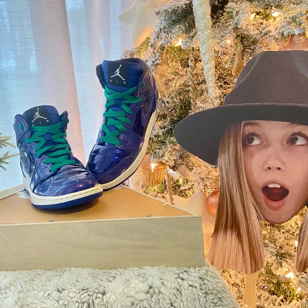 Air Jordan 1 Retro High (GS) ‘DEEP ROYAL’ Size 4.5Y